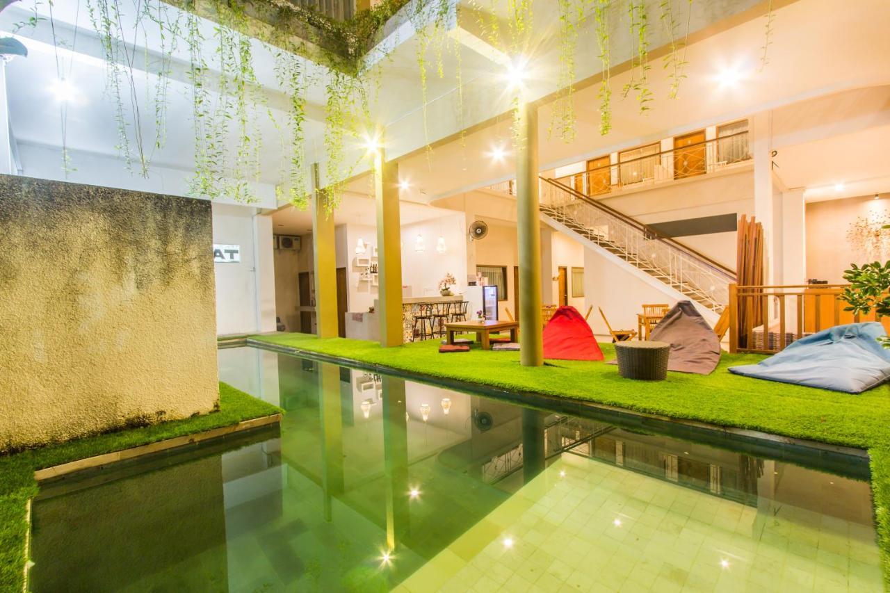 Kuta Suci Guesthouse エクステリア 写真