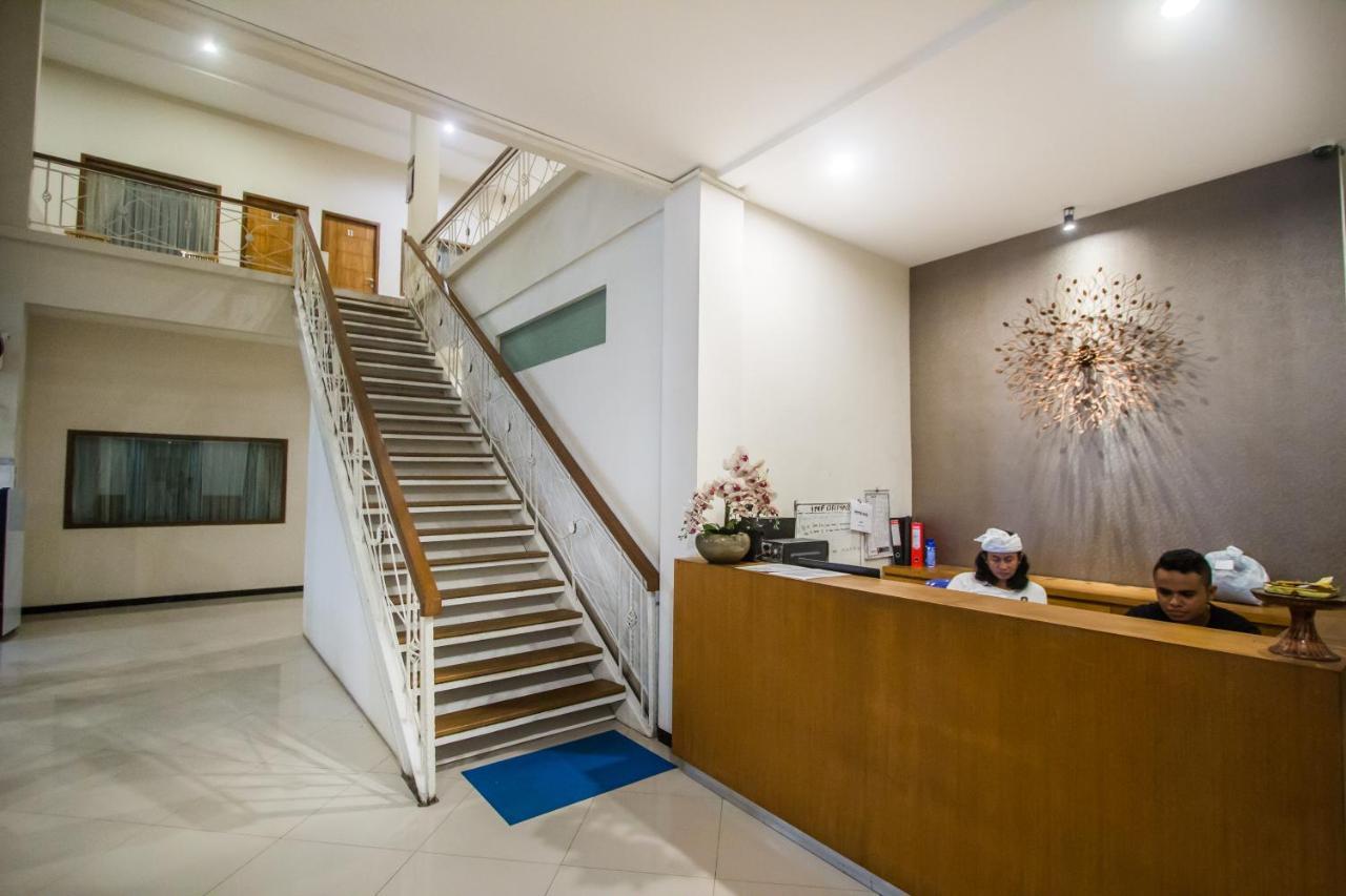 Kuta Suci Guesthouse エクステリア 写真